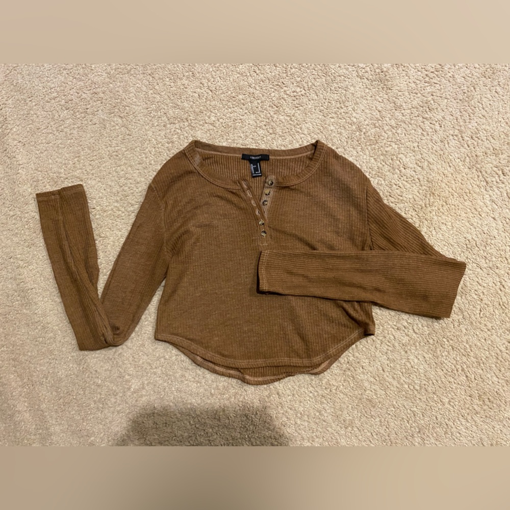 AMERICAN EAGLE TOP